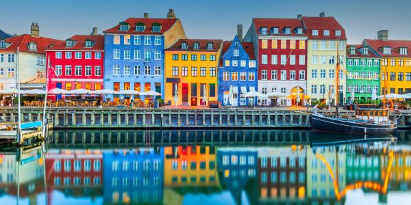 Soggiornare a contatto con la comunità locale: 6 hotel comunitari in Europa