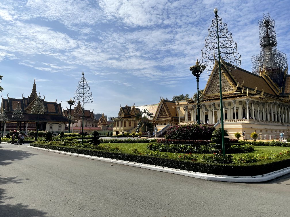 il complesso del palazzo reale di phnom penh