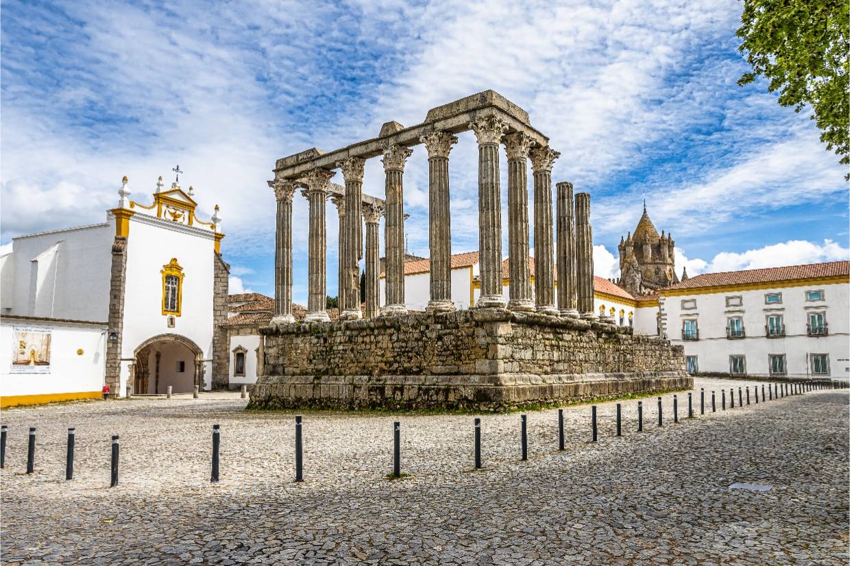 evora tempio romano