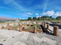 Resti di un colonnato di una villa