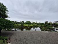 I giardini di Kumamoto, suggestivi anche in una giornata di pioggia